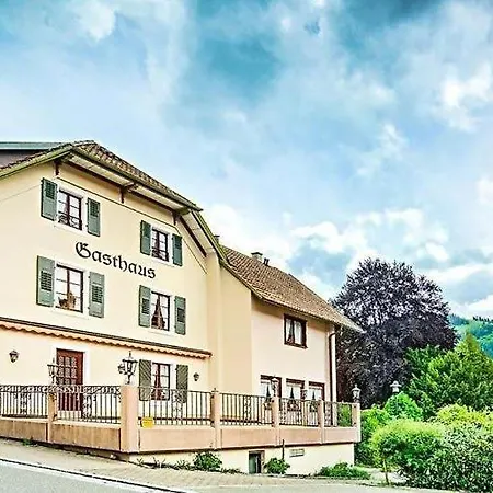 Kirchbuehl Im Schwarzwald מלון 3*