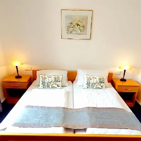 Kirchbuehl Im Schwarzwald Hotel 3*