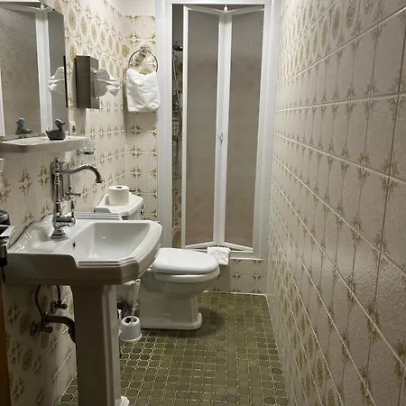 Kirchbuehl Im Schwarzwald Отель